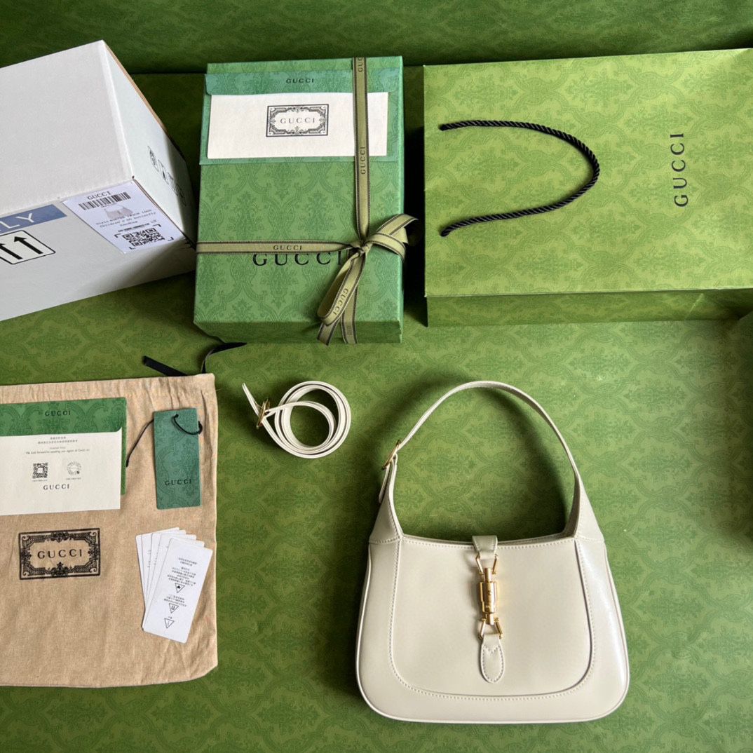#636709 G*u*i jackie 1961 small shoulder bag-white
