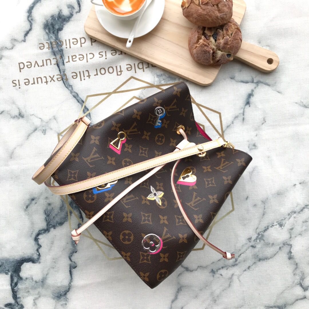 #m44369 l**is V*t*n 2019 monogram canvas néonoé bucket bag