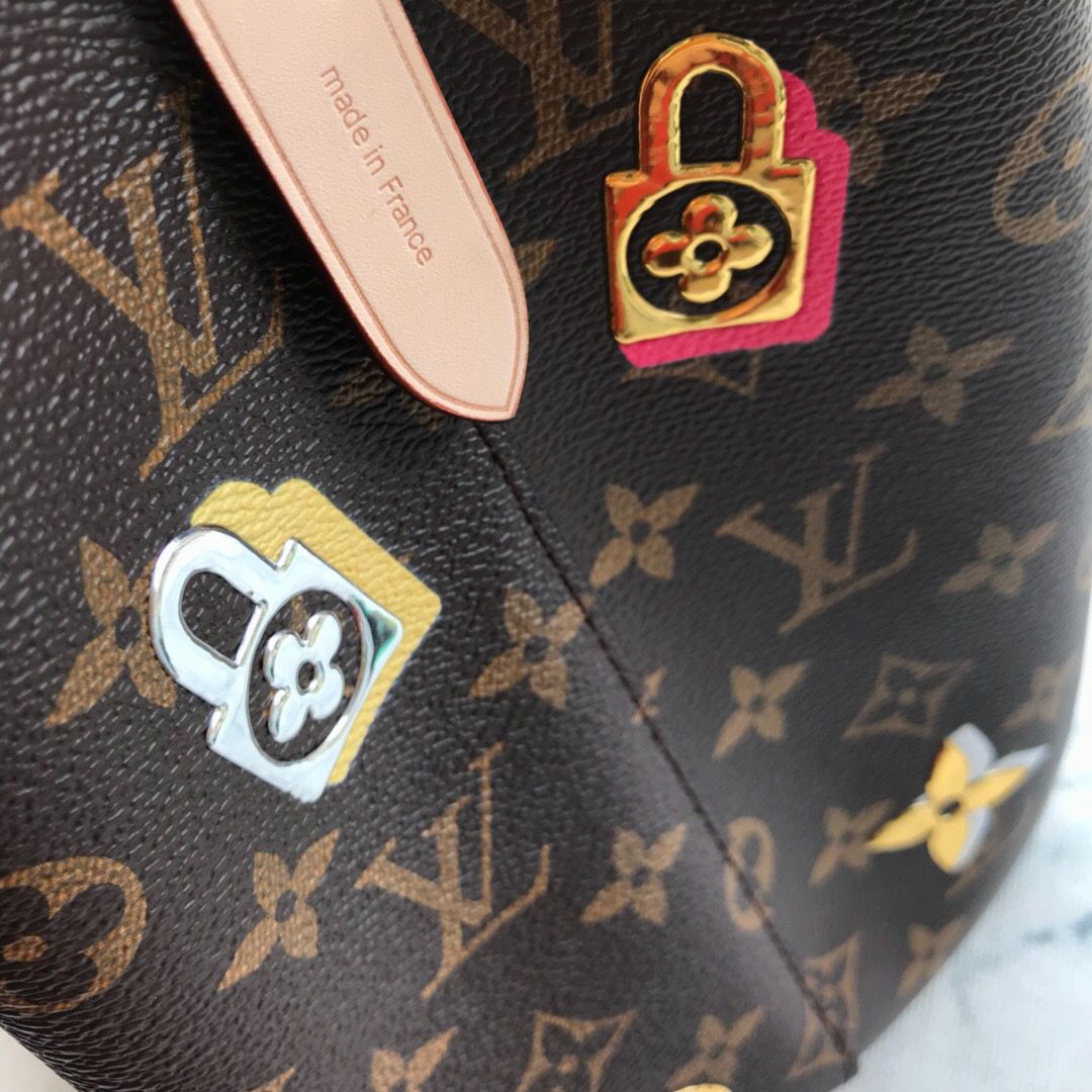 #m44369 l**is V*t*n 2019 monogram canvas néonoé bucket bag
