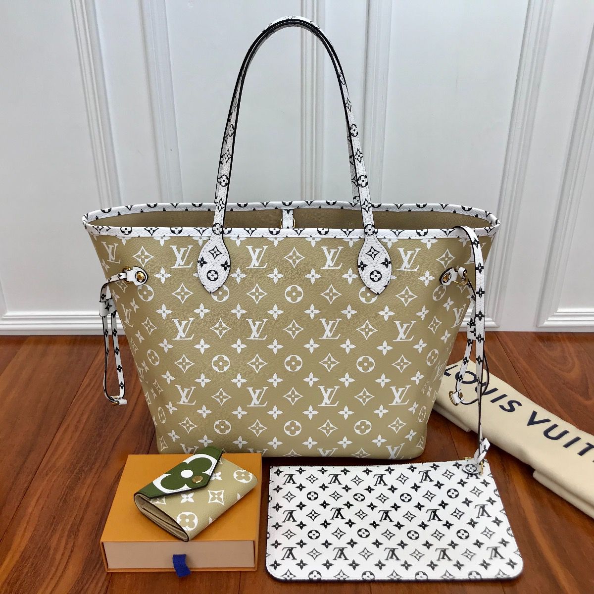#m44568 l**is V*t*n 2019 monogram neverfull mm-kaki