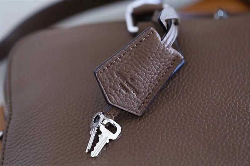 #m53489 l**is V*t*n 2018 men armand briefcase pm
