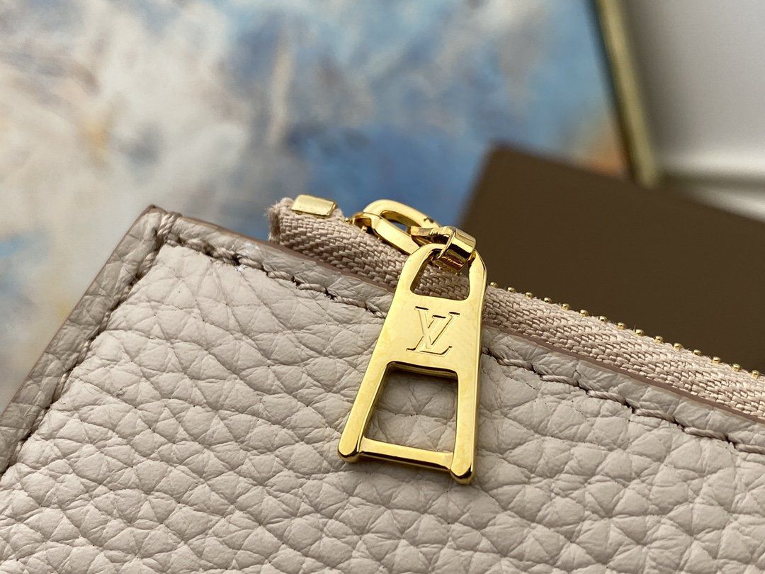 #m57214  l**is V*t*n twist one handle pm-greige