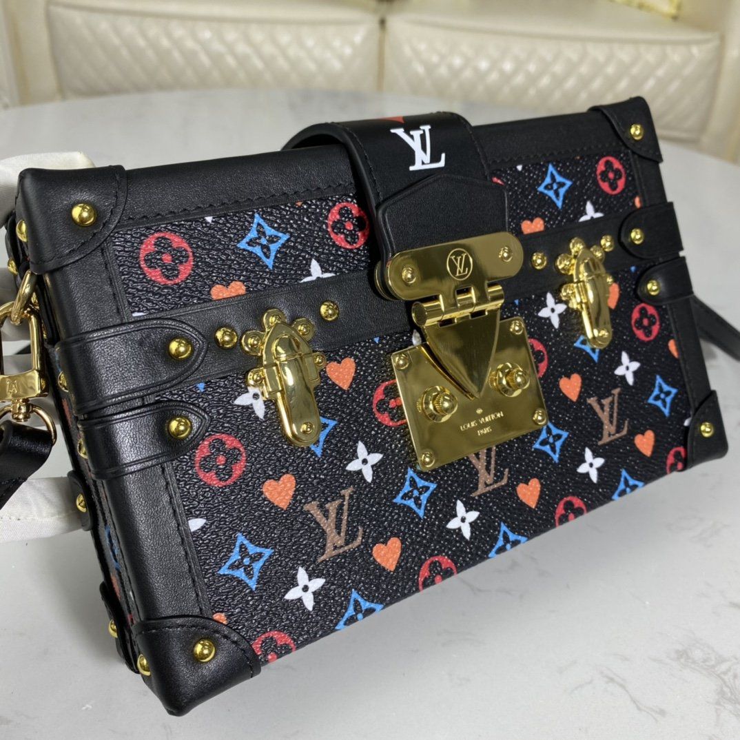 #m57454 l**is V*t*n game on monogram canvas petite malle