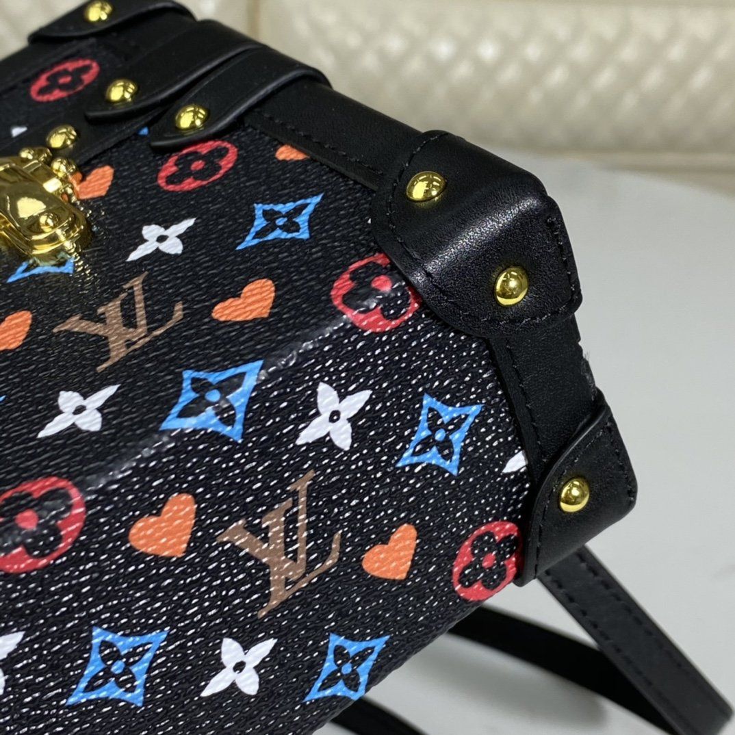 #m57454 l**is V*t*n game on monogram canvas petite malle