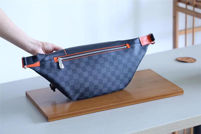 #n44445 l**is V*t*n 2019 damier cobalt bumbag