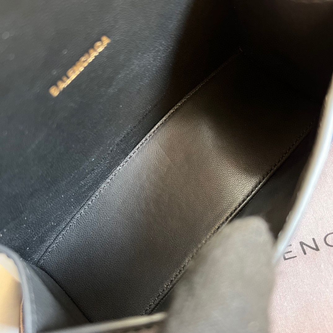 Ba*len*cia*ga hourglass xs handbag box in black