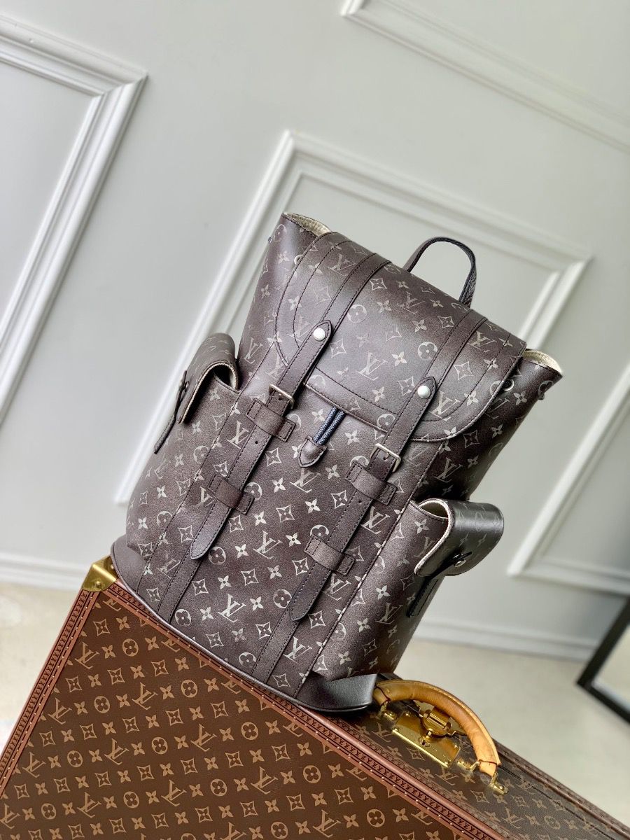 m11521 l**is V*t*n monogram christopher mm backpack