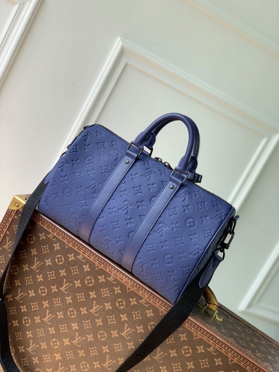 #m11691 l**is V*t*n taurillon monogram keepall bandoulière 35