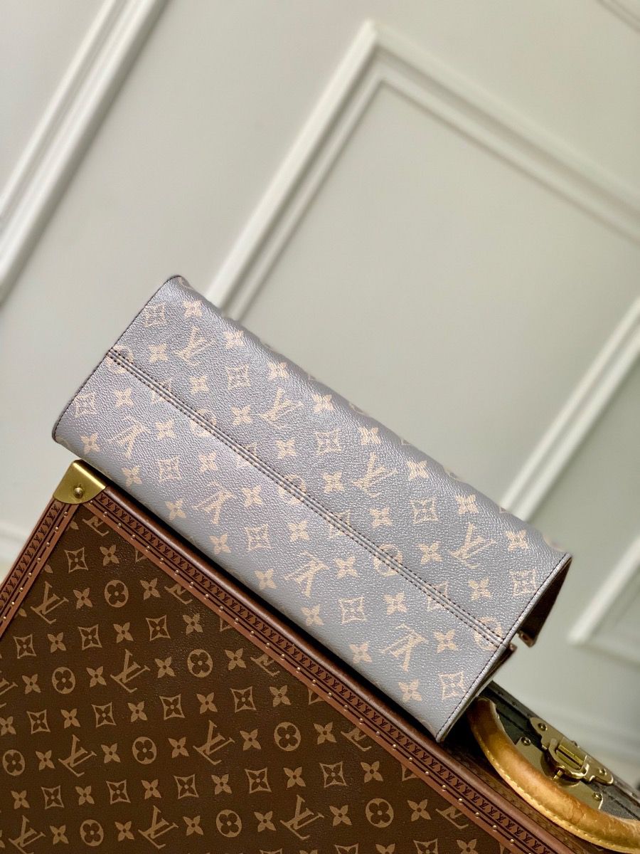 m12415 l**is V*t*n monogram onthego pm tote bag