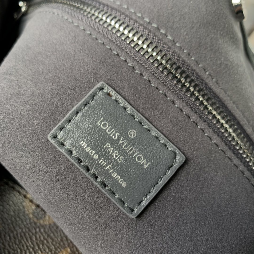 #m12583 l**is V*t*n leather carryall dark mm bag-grey