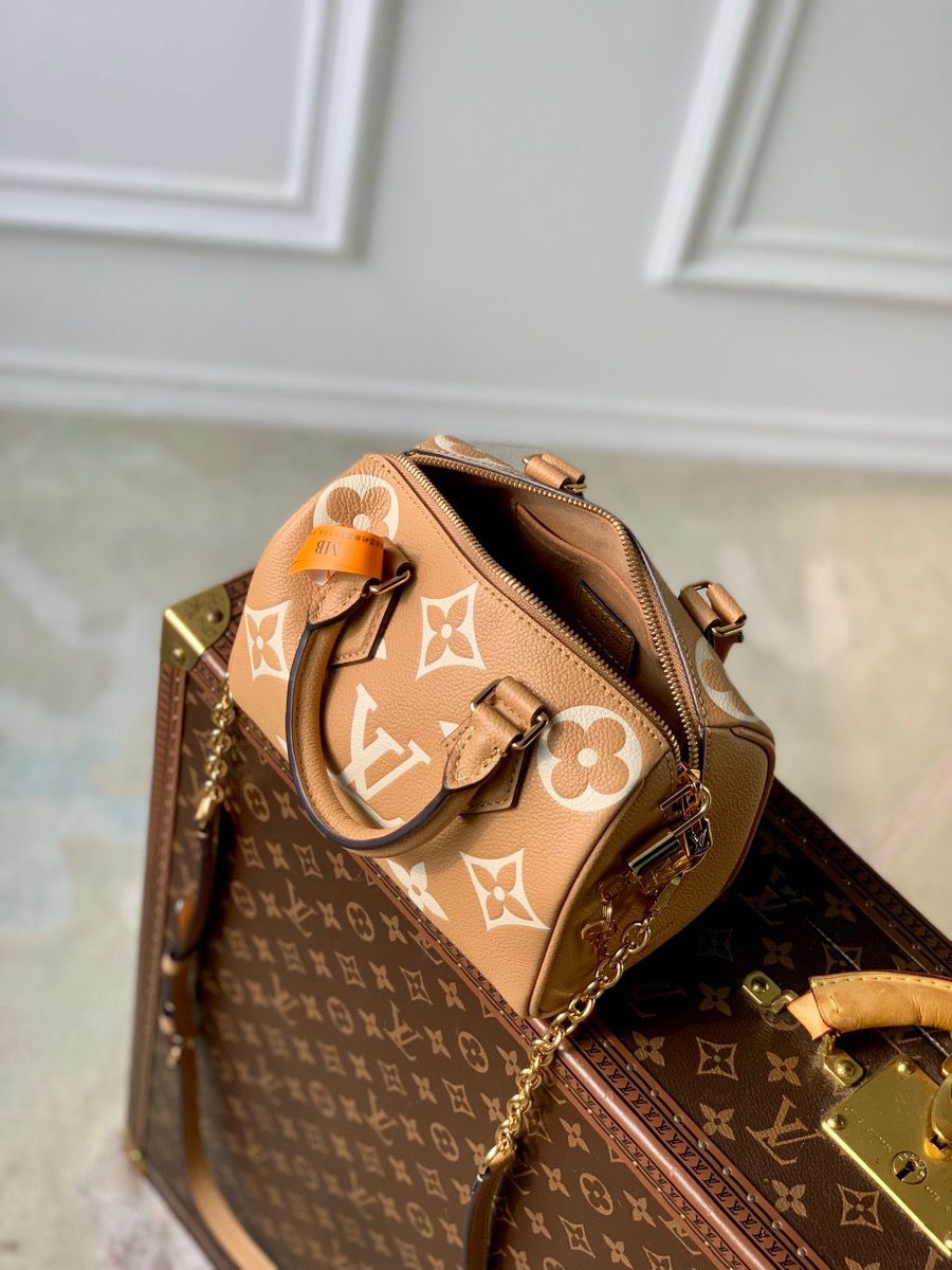 #m12713 l**is V*t*n monogram canvas speedy bandoulière 20 bag