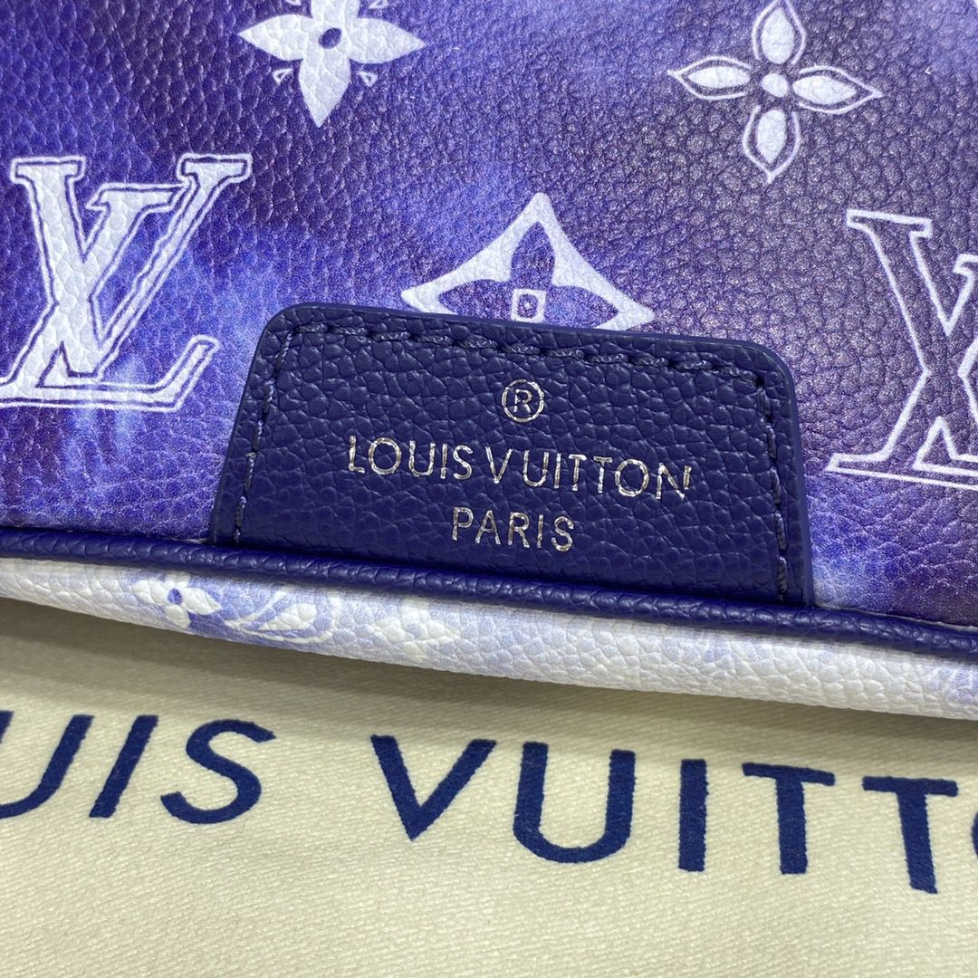 #m20587 l**is V*t*n monogram bandanae discovery bumbag pm