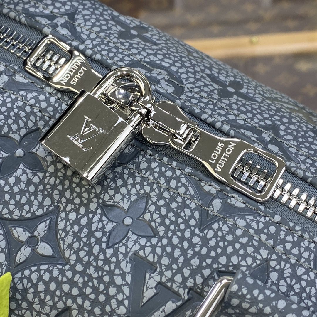 #m20901 l**is V*t*n taurillon monogram keepall 50 bag