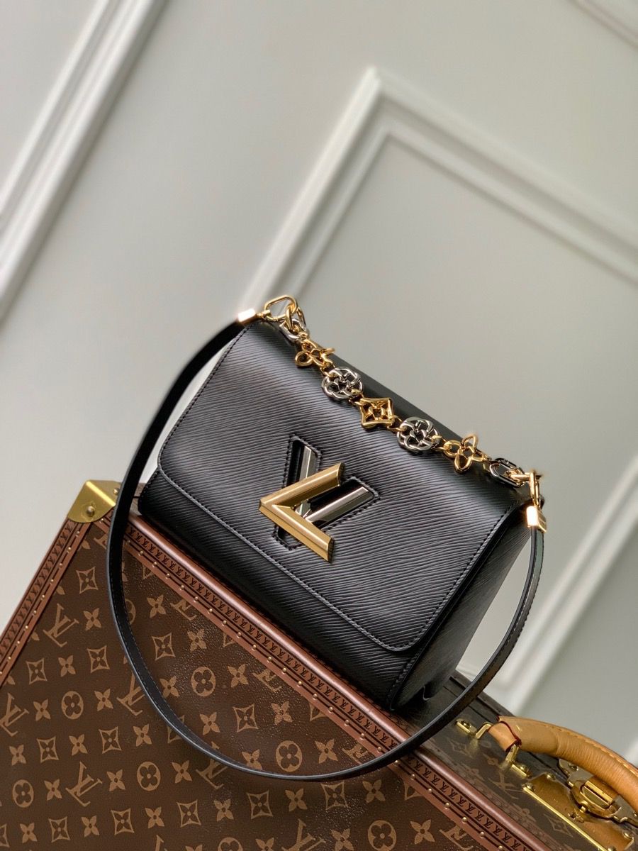m22773 l**is V*t*n epi twisted flower mm handbag black
