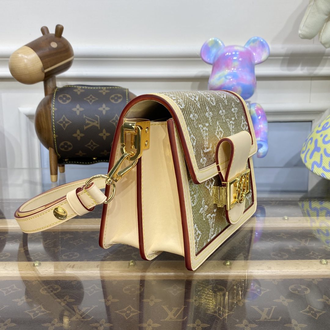 #m22826 l**is V*t*n monogram mini dauphine handbag