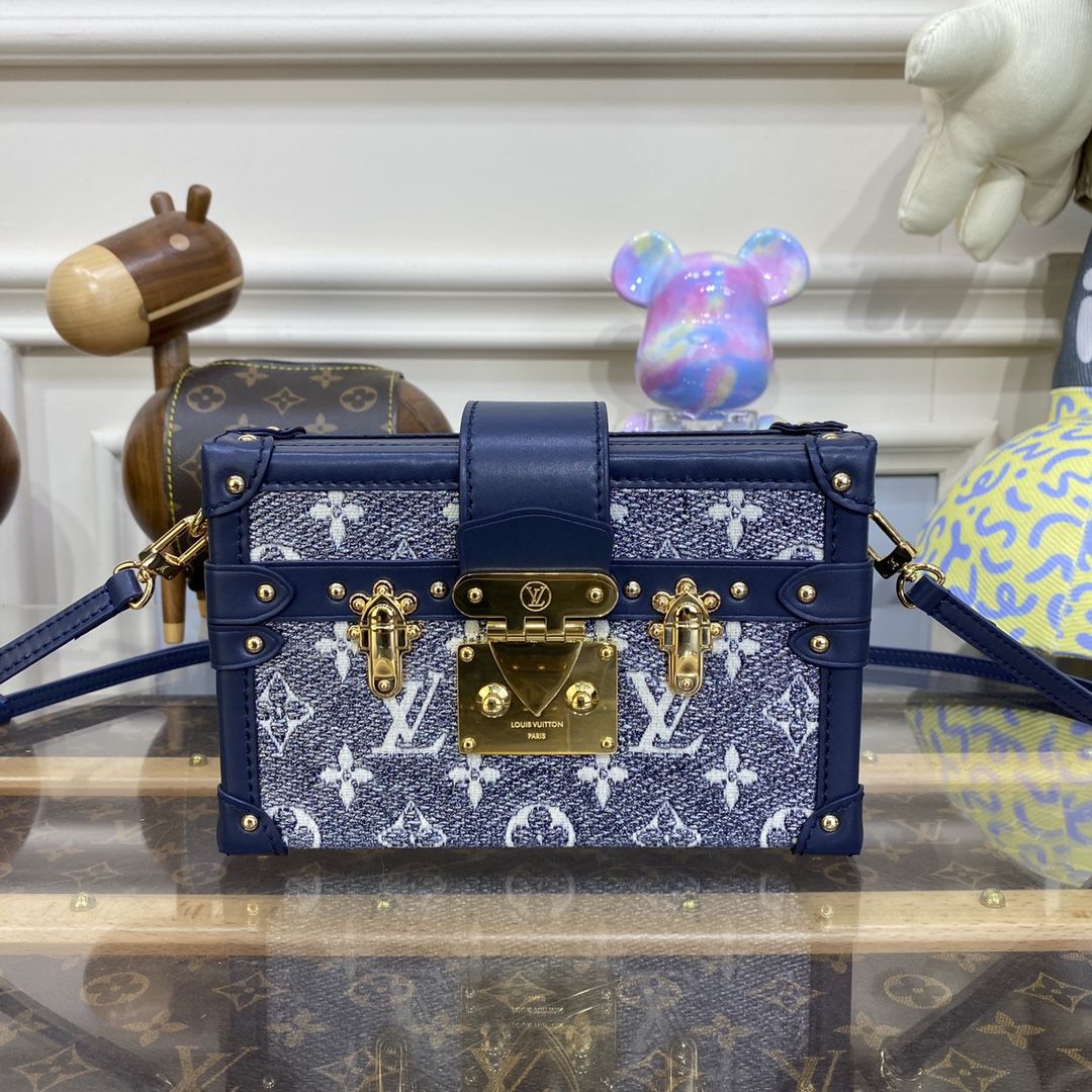#m22882 l**is V*t*n monogram petite malle handbag-blue
