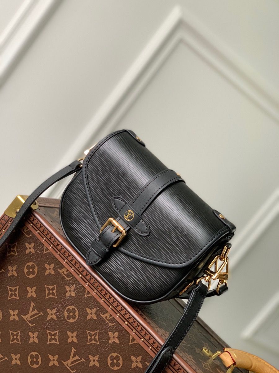 m23469 l**is V*t*n epi leather saumur bb black