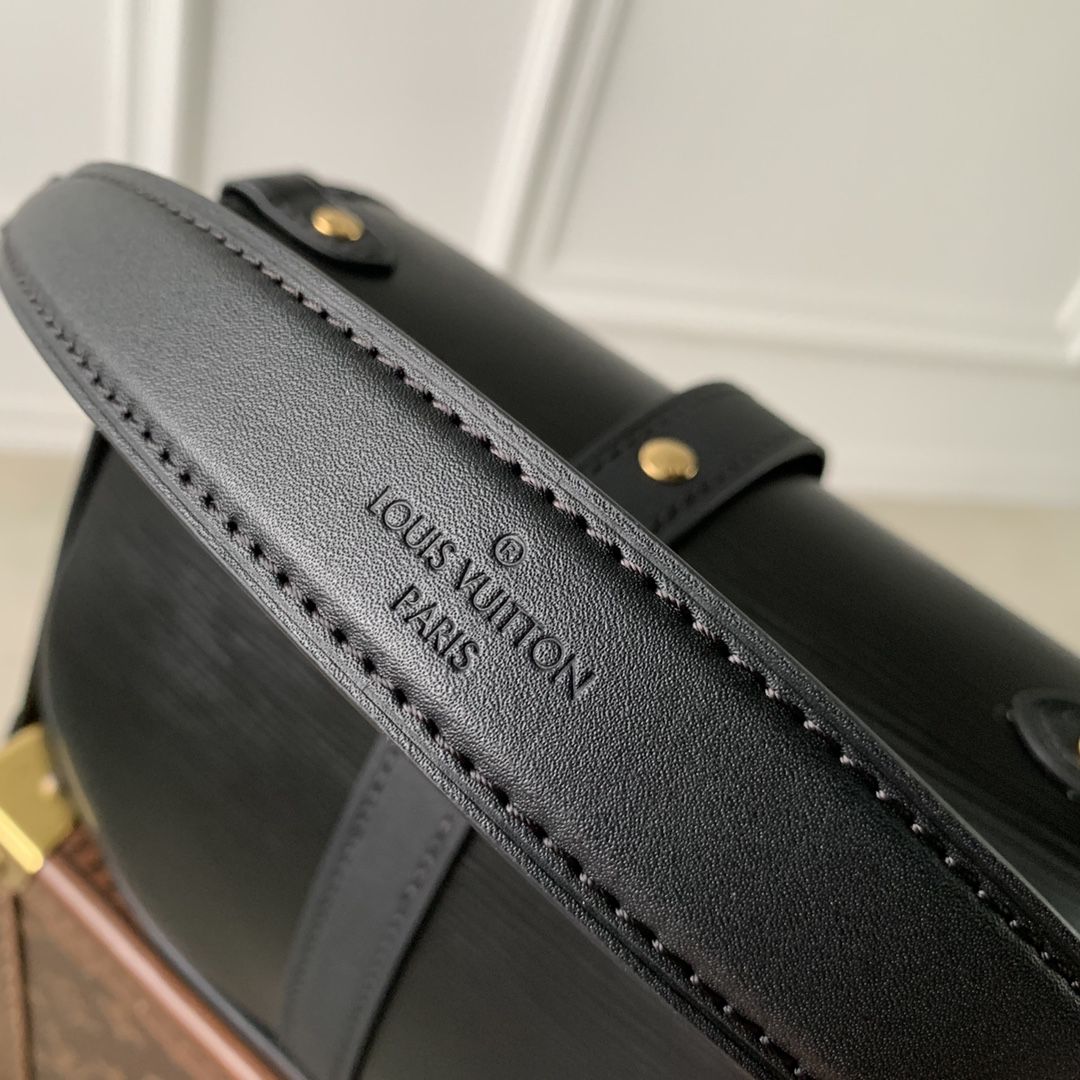 m23469 l**is V*t*n epi leather saumur bb black