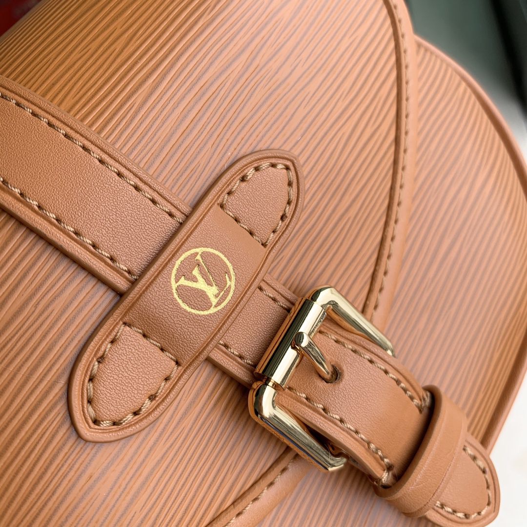 m23469 l**is V*t*n epi leather saumur bb camel
