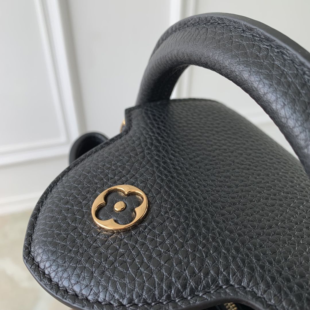 #m24727 l**is V*t*n taurillon capucines mm handbag