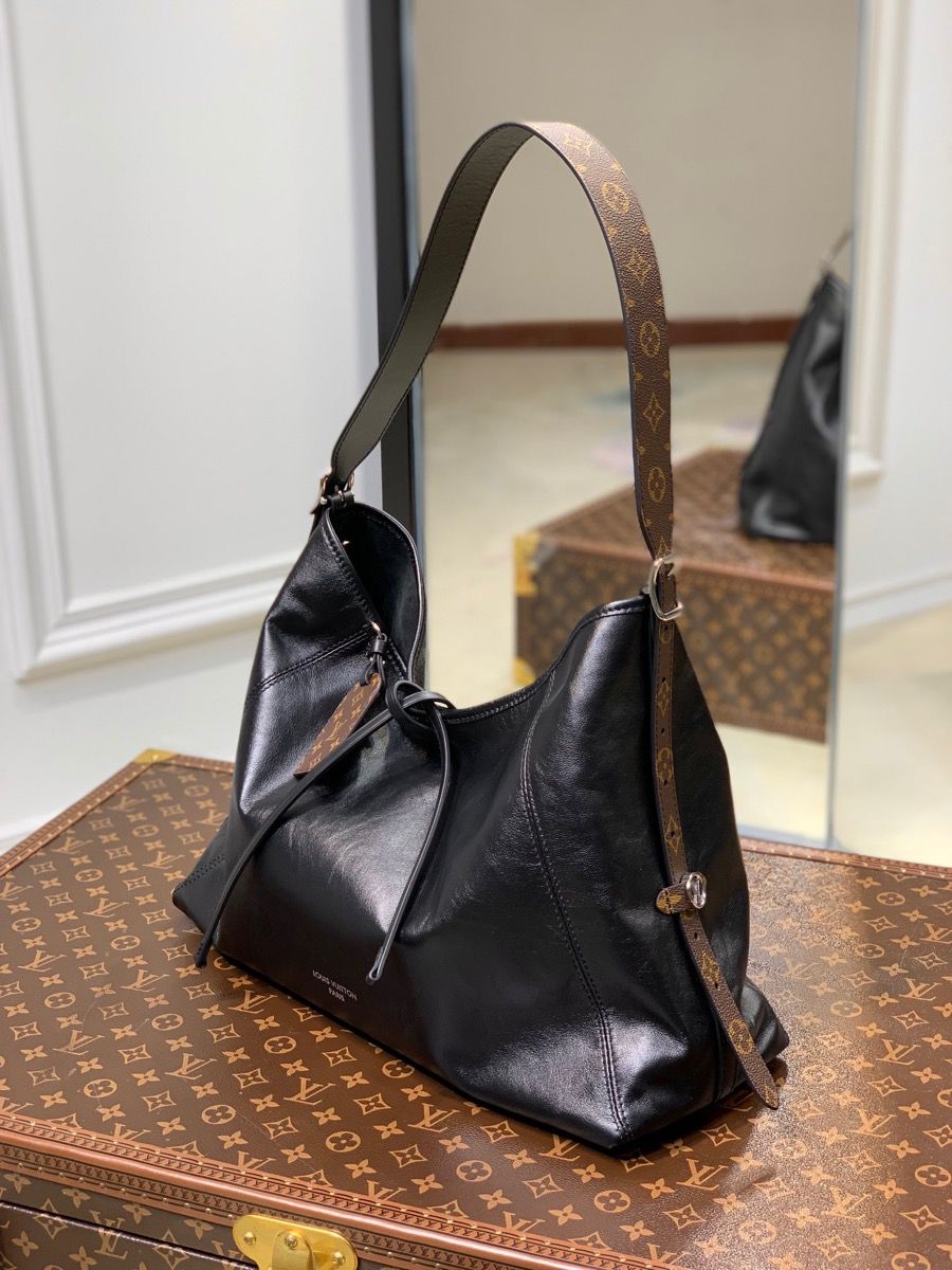 #m25143 l**is V*t*n leather carryall dark mm bag-black