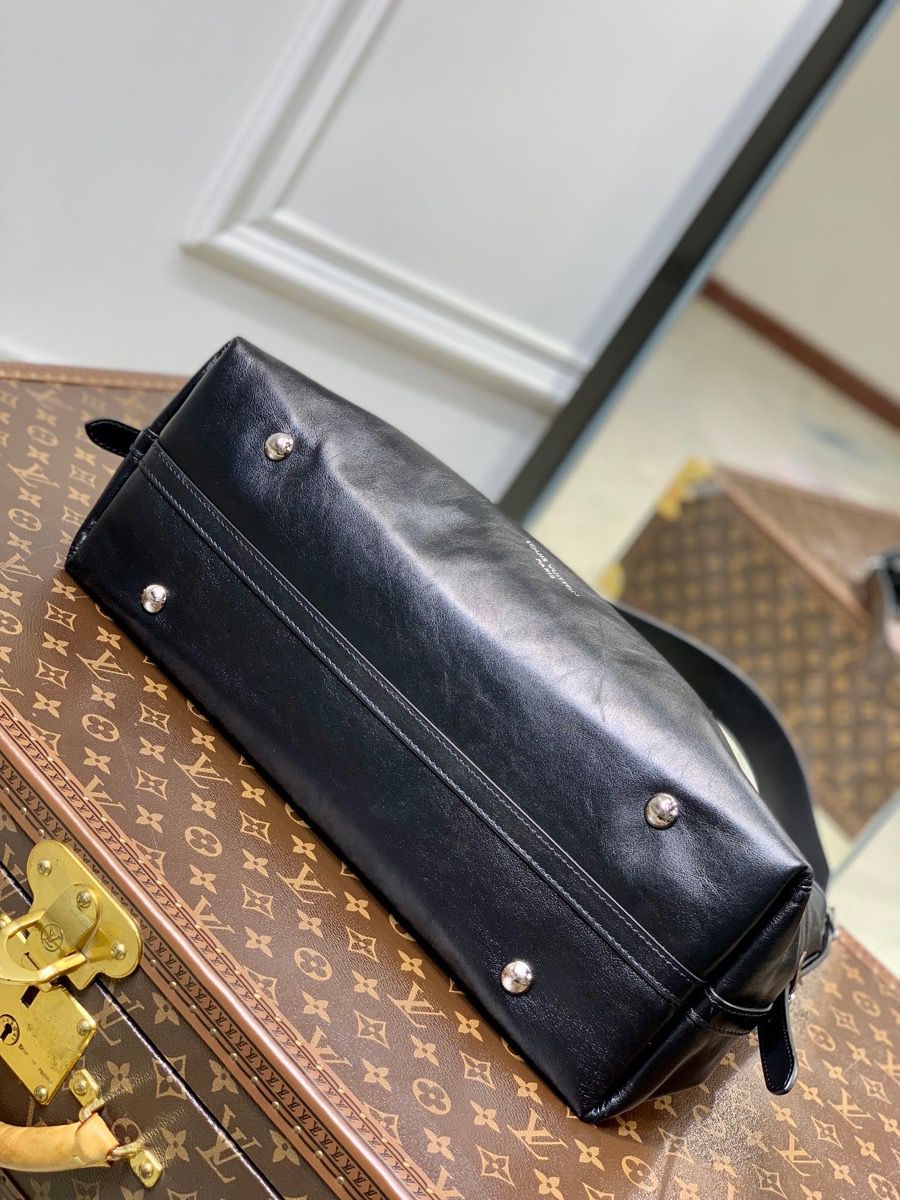 #m25143 l**is V*t*n leather carryall dark mm bag-black