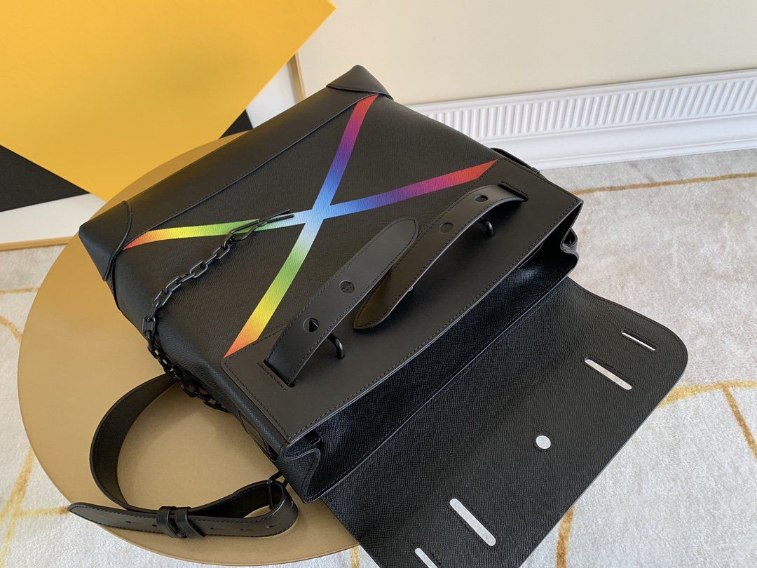 #m30339 l**is V*t*n 2019 steamer pm