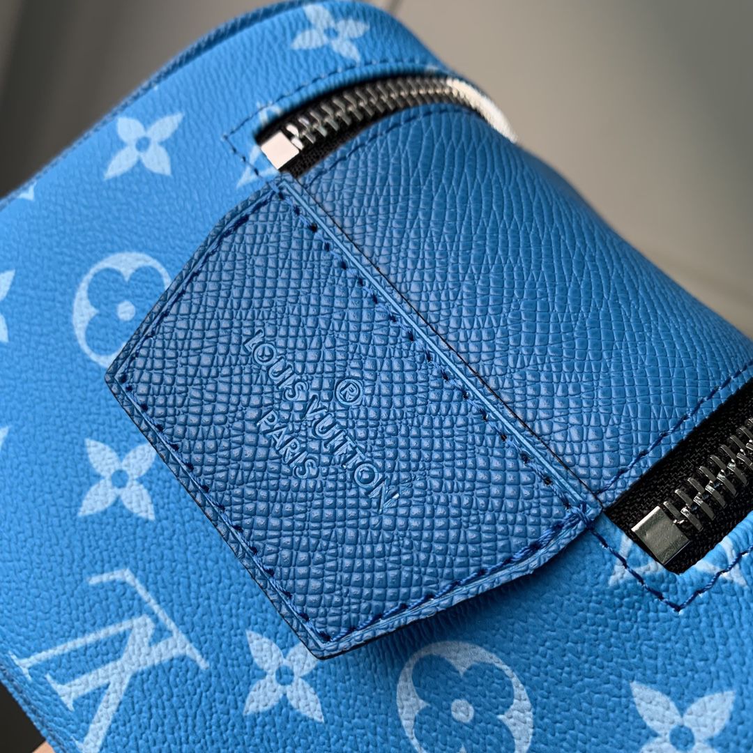 m31013 l**is V*t*n monogram canvas taigarama dopp kit blue