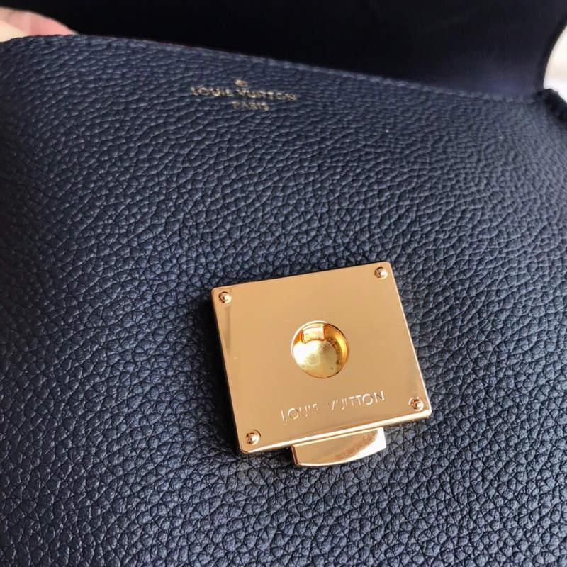 #m43781 l**is V*t*n monogram empreinte blanche bb-marine rouge