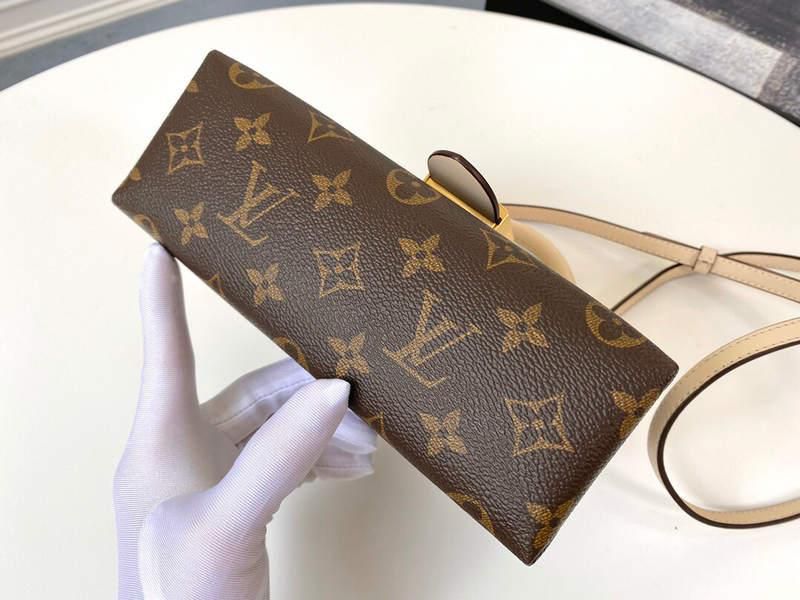 #m44653 l**is V*t*n monogram canvas locky bb-cream