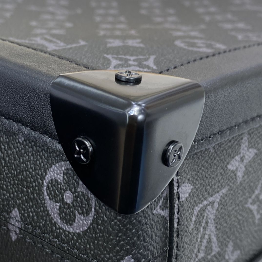 #m44952 l**is V*t*n monogram Éclipse soft trunk briefcase