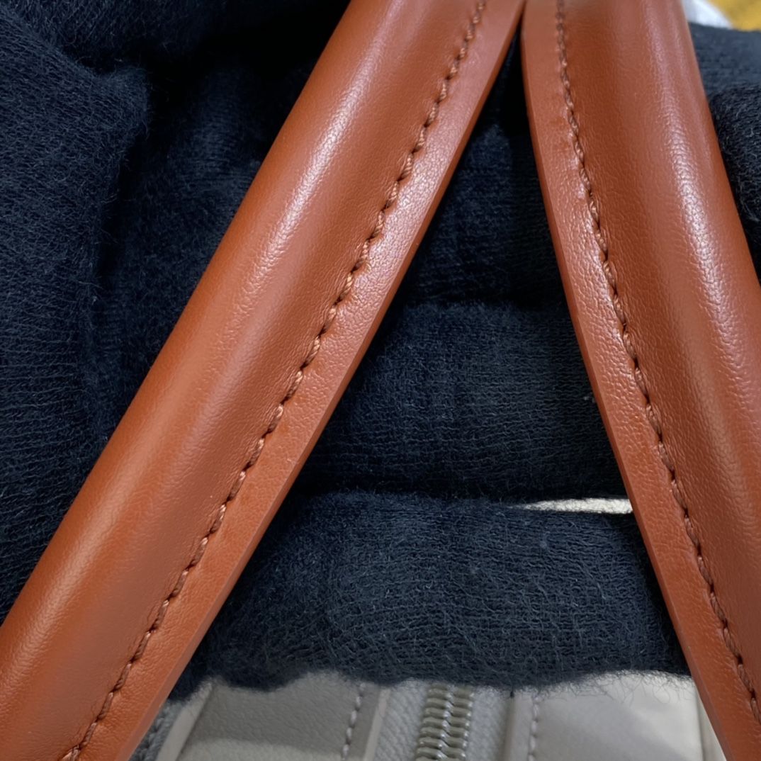 #m44952 l**is V*t*n monogram Éclipse soft trunk briefcase limited edition