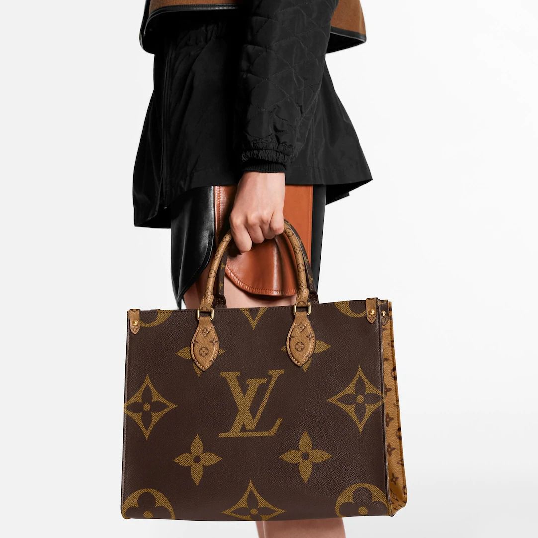 #m45039 l**is V*t*n monogram reverse onthego mm