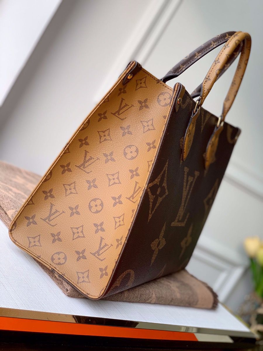 #m45039 l**is V*t*n monogram reverse onthego mm