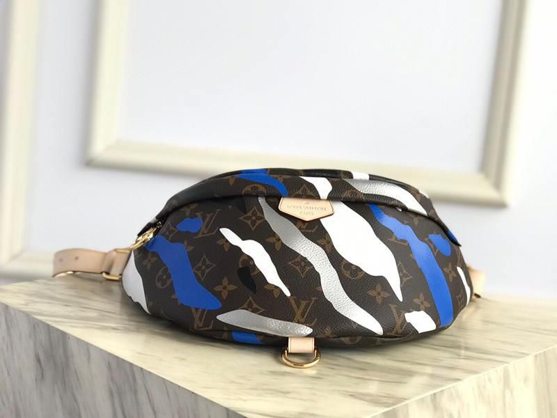 #m45106 l**is V*t*n 2020 lvxlol bumbag