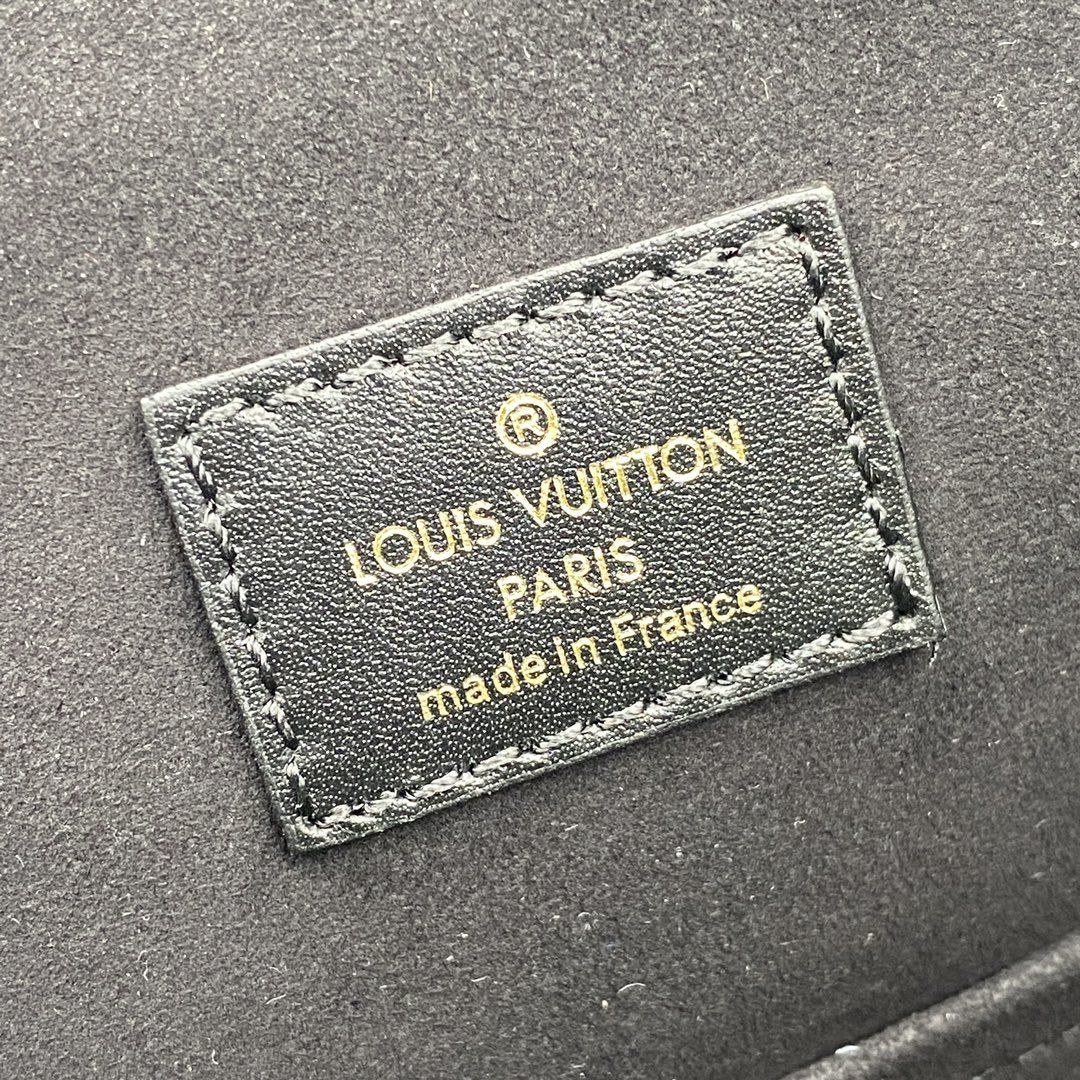 #m45205 l**is V*t*n 2020 monogram empreinte montsouris backpack-black