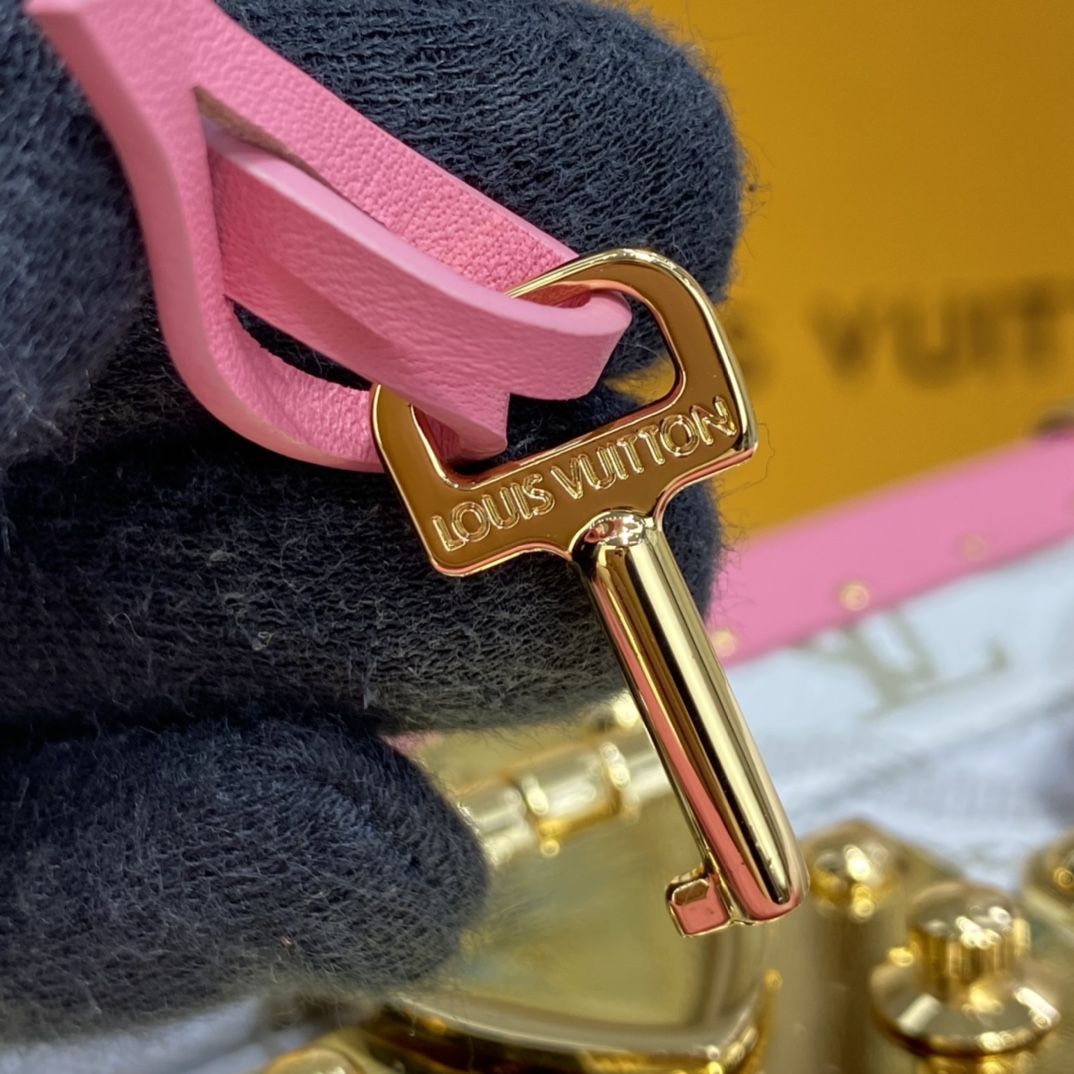 #m45673 l**is V*t*n monogram coated coffret trésor 20 valisette trésor-pink