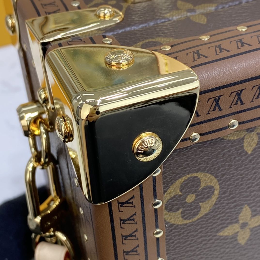 #m45673 l**is V*t*n monogram coated coffret trésor 20 valisette trésor