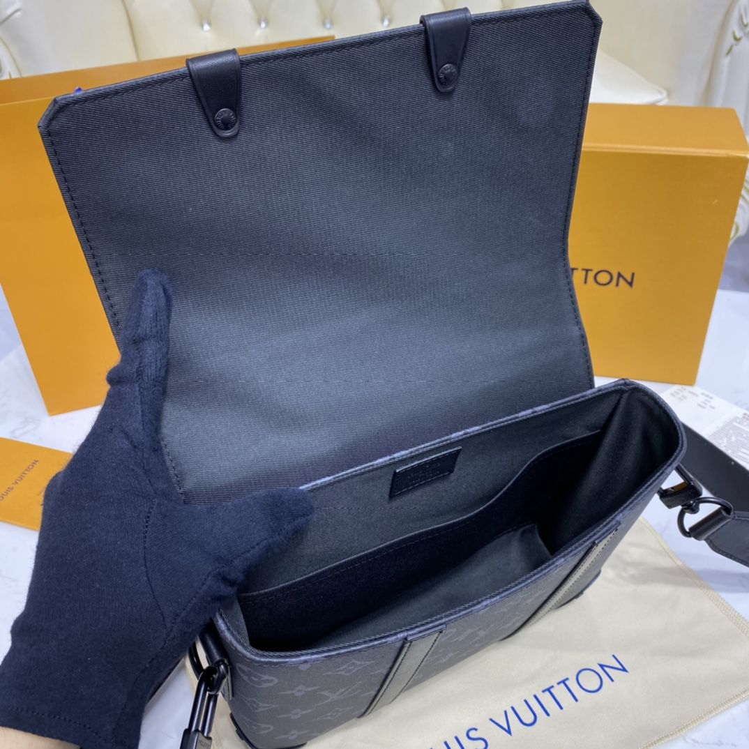 #m45727 l**is V*t*n monogram eclipse trunk messenger