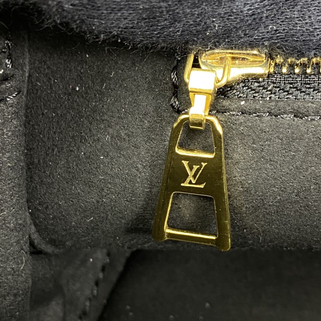 #m45598 l**is V*t*n giant monogram vanity pm-black