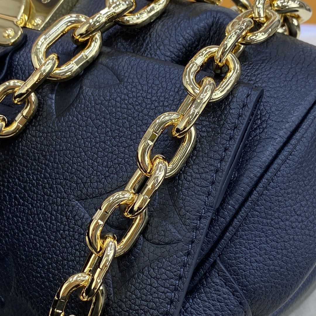#m45813 l**is V*t*n monogram favorite bag