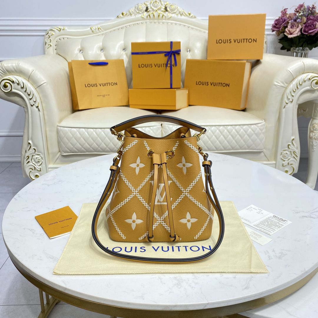 #m46029 l**is V*t*n monogram empreinte néonoé mm bag