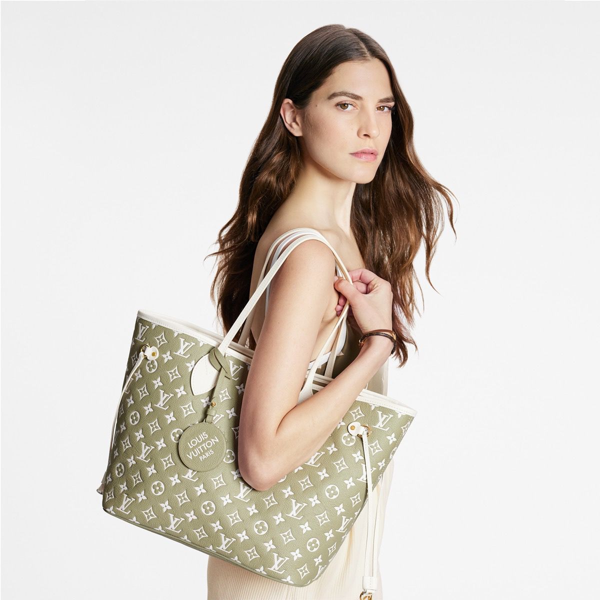 #m46102 l**is V*t*n monogram empreinte neverfull mm
