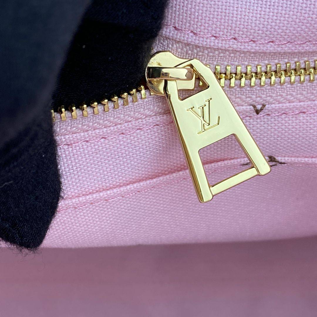 #m46154 l**is V*t*n monogram coated onthego mm tote bag