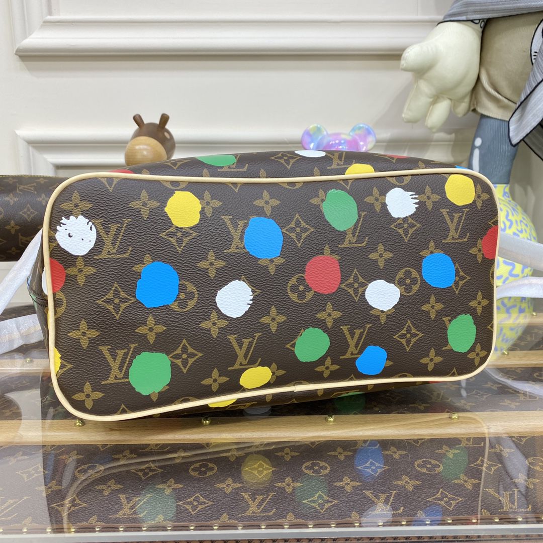 #m46381 l**is V*t*n x yayoi kusama lv x yk neverfull mm