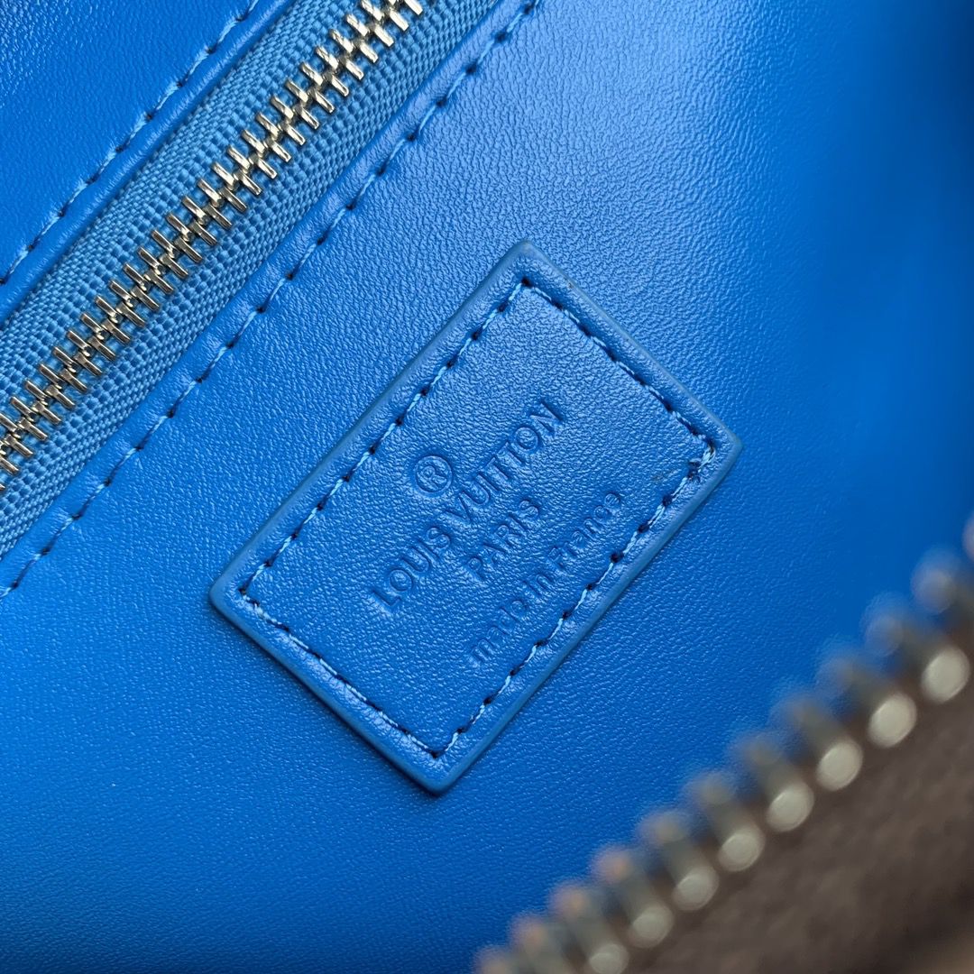 m46763 l**is V*t*n monogram macassar canvas dopp kit toiletry blue