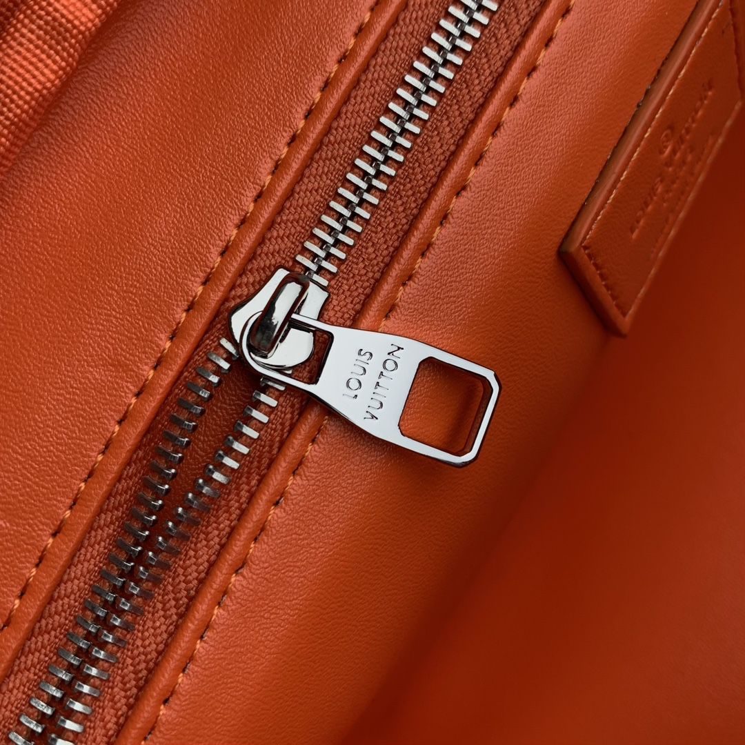 m46765 l**is V*t*n monogram macassar canvas dopp kit toiletry orange