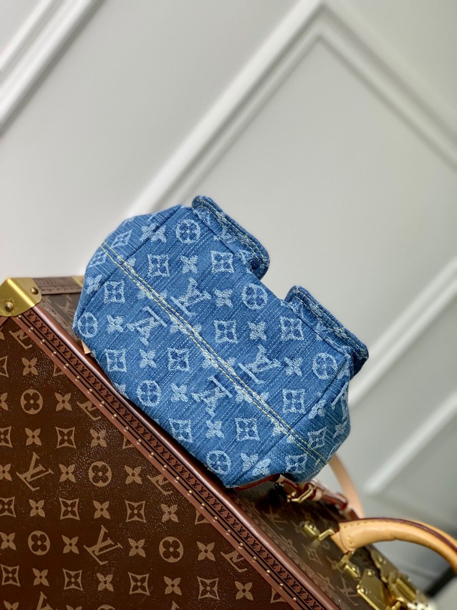 m46836 l**is V*t*n monogram denim venice backpack