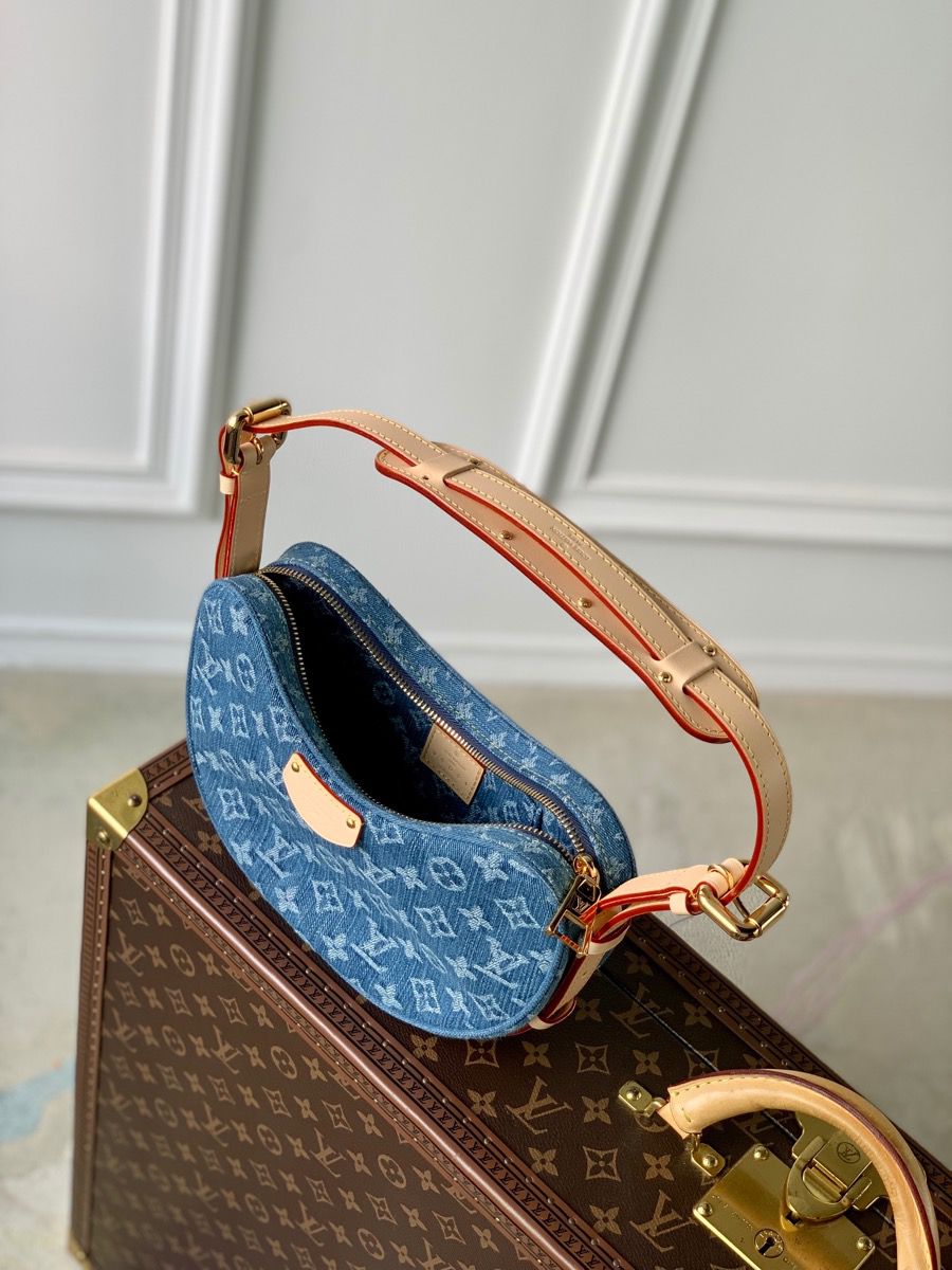m46856 l**is V*t*n monogram denim croissant mm handbag