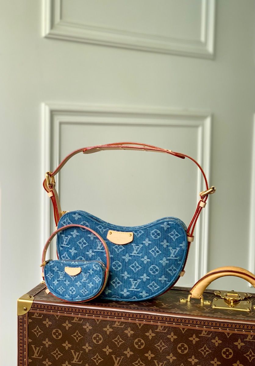 m46856 l**is V*t*n monogram denim croissant mm handbag